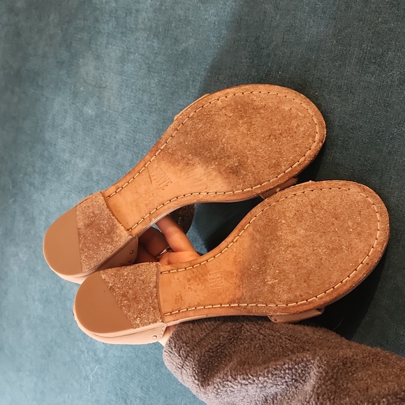 Frye carson sandals 6.5 taupe - Picture 5 of 7